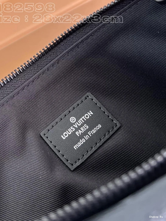 VUITTON S-LOCK POCHETTE LOUIS 0725